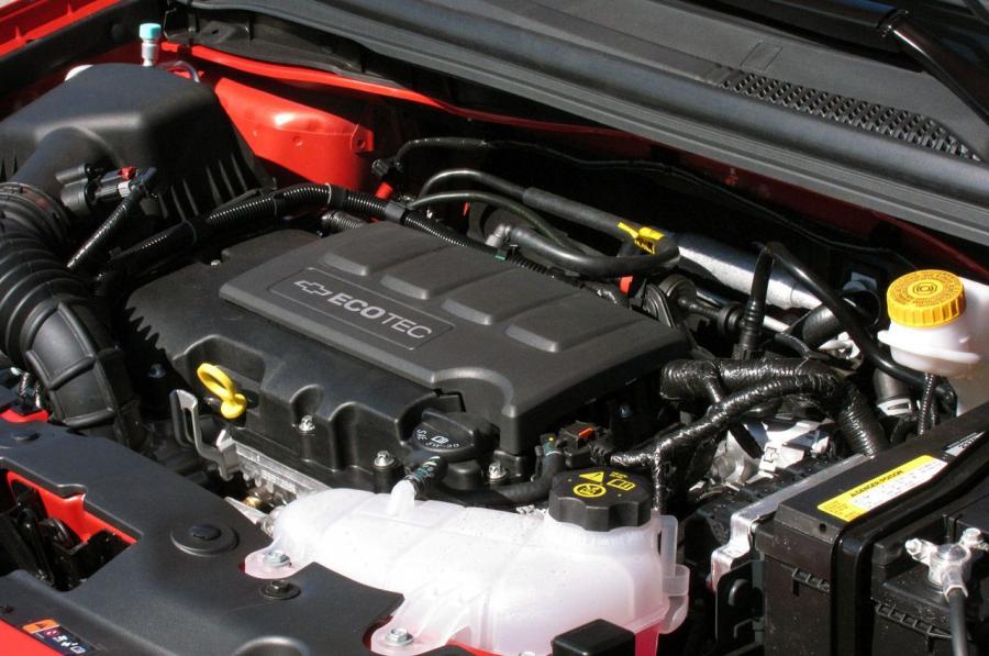  Chevrolet Sonic 2012 года  (фото 50 из 66)